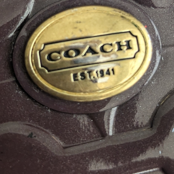 Vintage Coach Ruched Purple Leather Shoulder Bag. - Picture 9 of 16